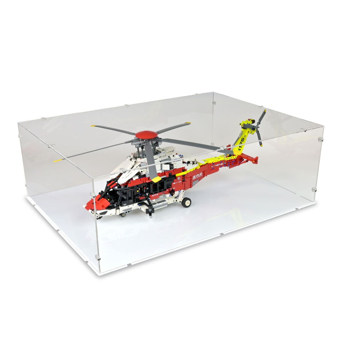 72 x 52 x 24cm Display Case