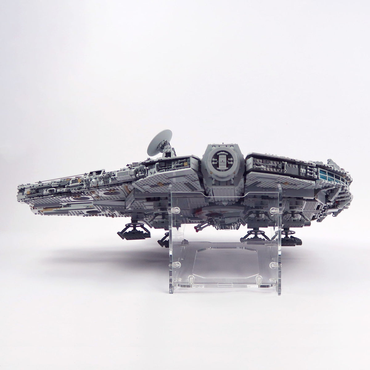 UCS Millennium Falcon (Horizontal) Display Case for LEGO 75192/10179