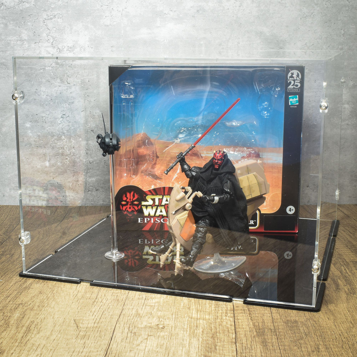32 x 32 x 24cm Display Case