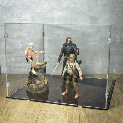 32 x 32 x 24cm Display Case