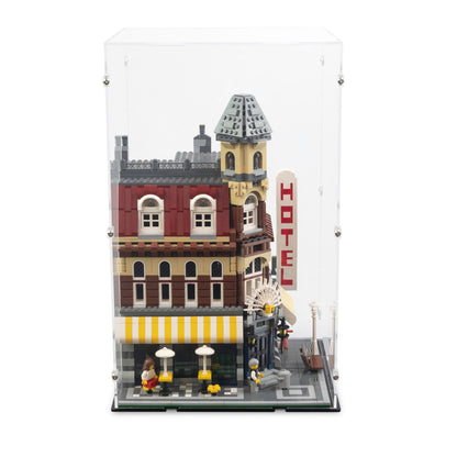 26 x 26 x 43cm Display Case