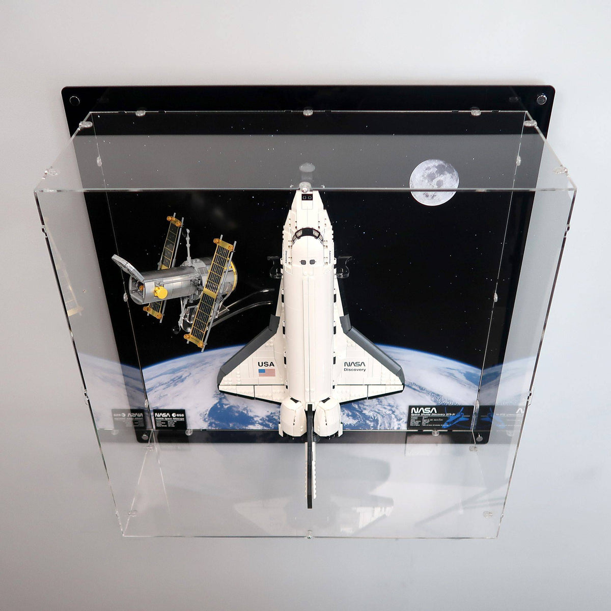 NASA Space Shuttle Discovery Wall Display Case for LEGO 10283