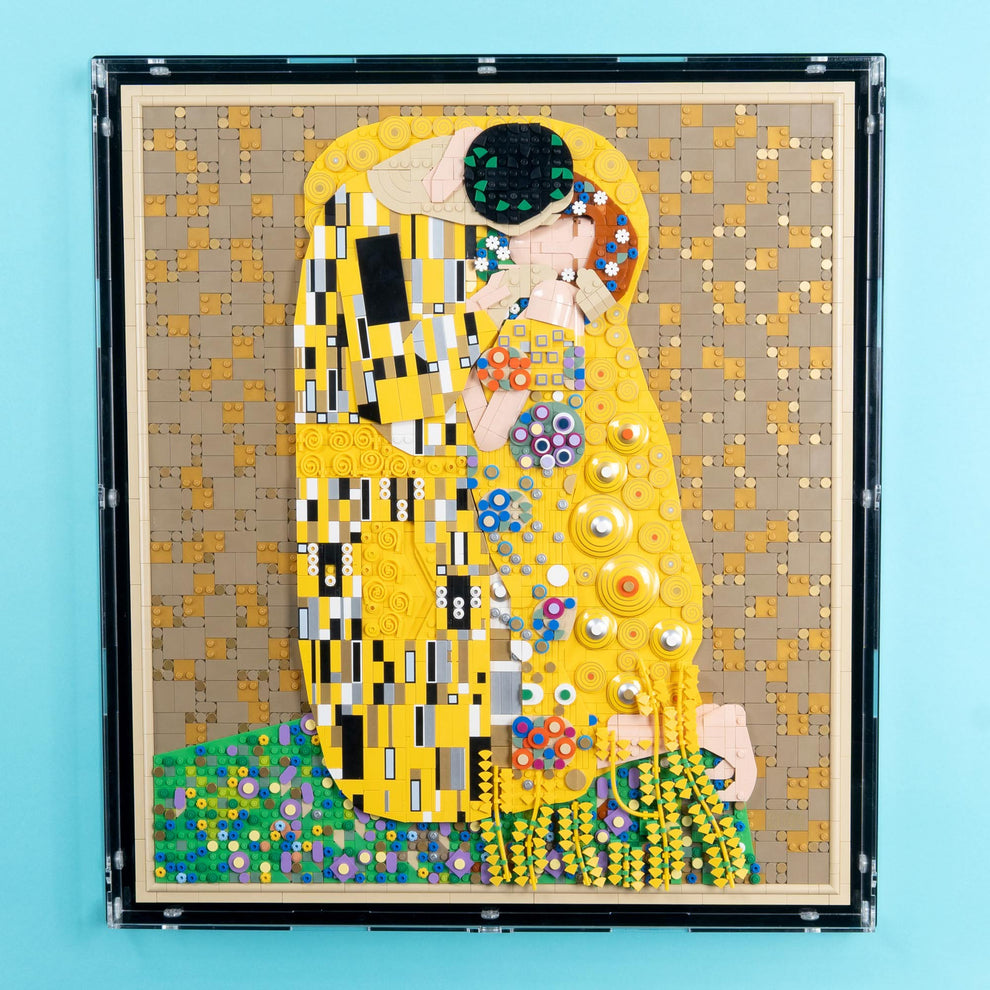 Gustav Klimt – The Kiss Wall Mounted Display Case for LEGO 31221 ...