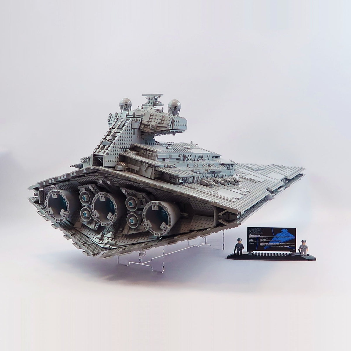 75252 UCS Imperial Star Destroyer Display Stand