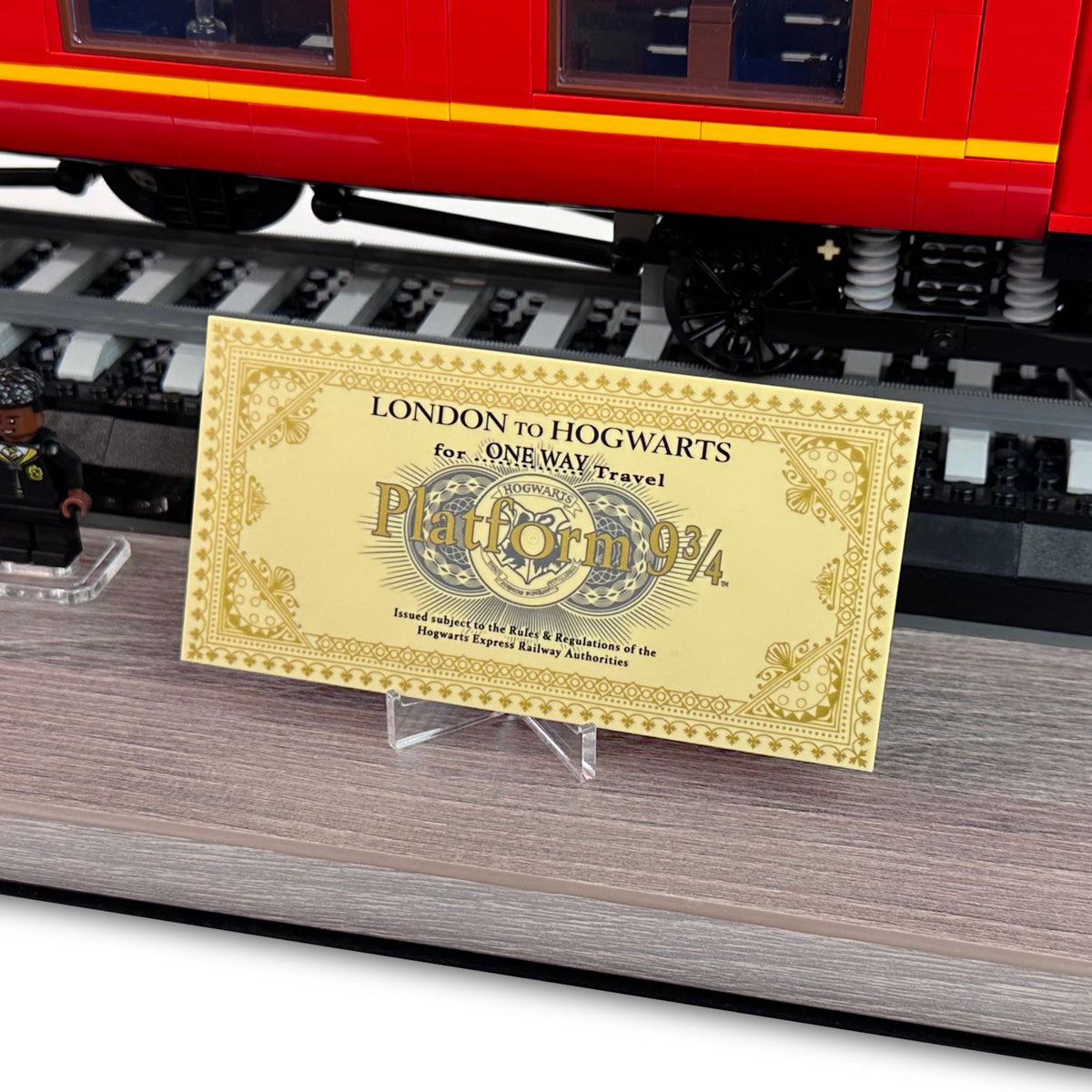 Hogwarts Express Collectors' Edition Display Case for LEGO 76405