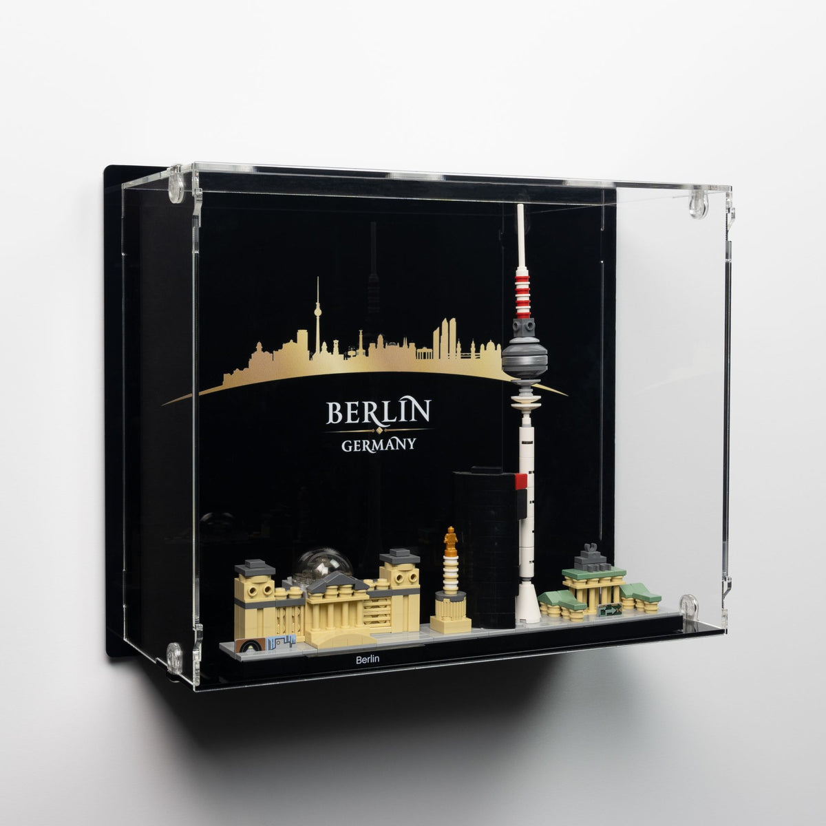 21027 Berlin Wall Mounted Display Case