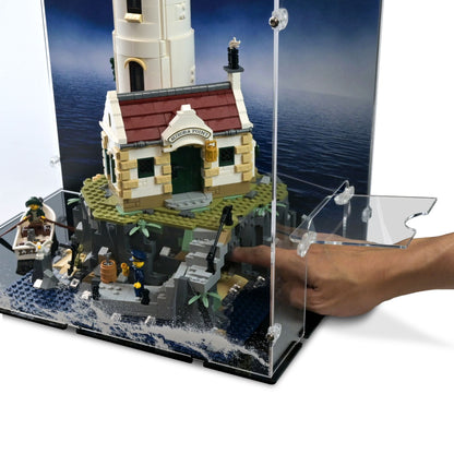 Motorised Lighthouse Display Case for LEGO 21335