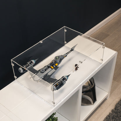 Mandalorian's N-1 Starfighter Display Case & Stand for LEGO 75325