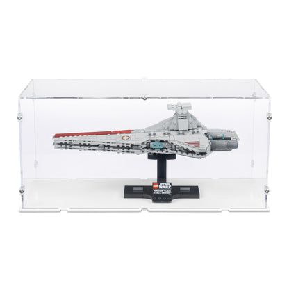 39 x 18 x 18cm Display Case