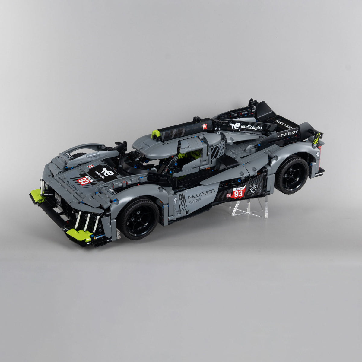 Angled Stand for LEGO Technic & Creator Cars (4/8 cm)