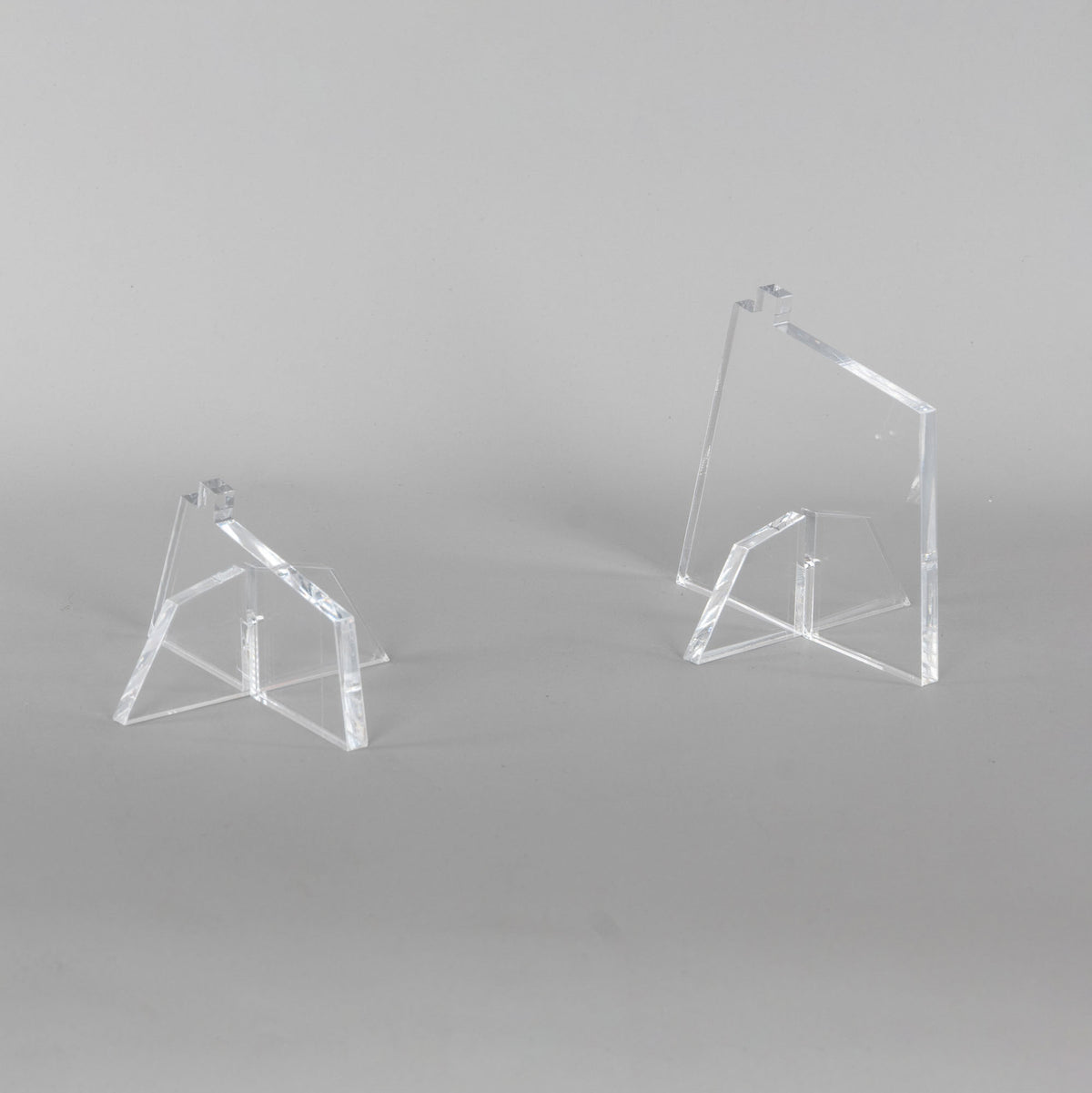 Angled Stand for LEGO Technic & Creator Cars (4/8 cm)