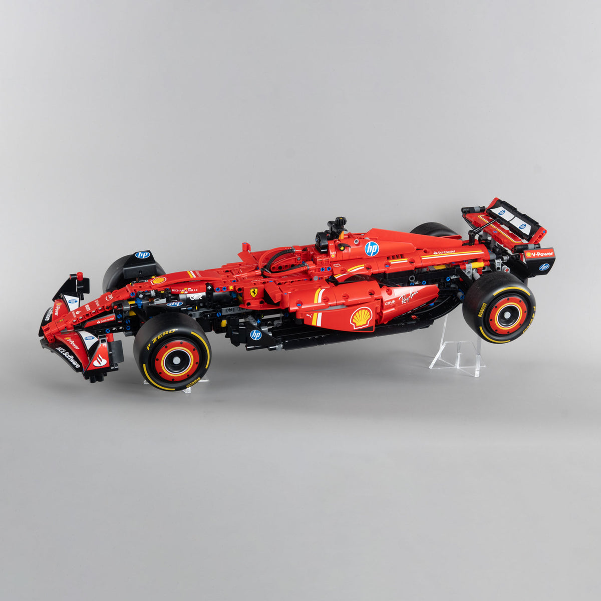 Angled Stand for LEGO Technic & Creator Cars (6/10 cm)