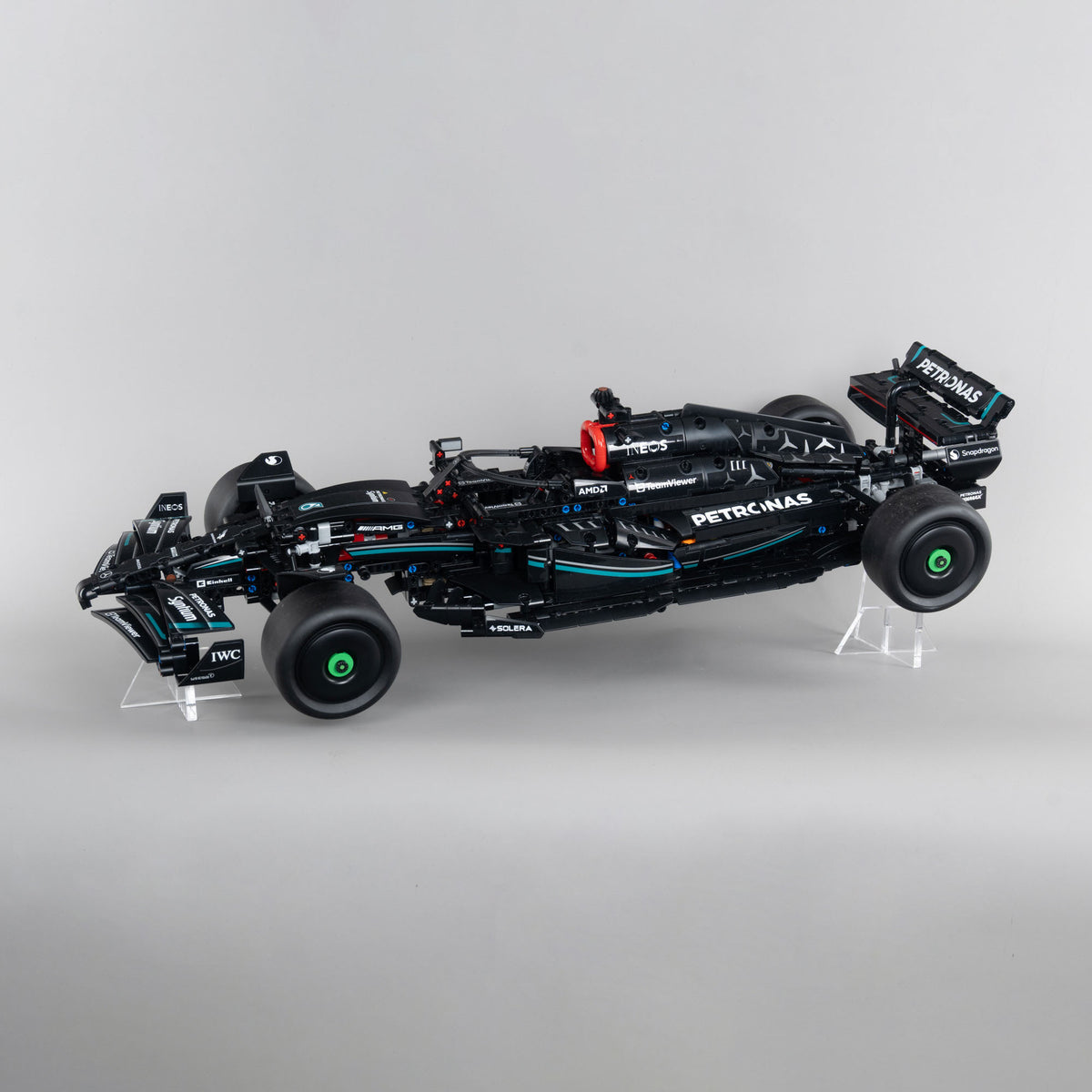 Angled Stand for LEGO Technic & Creator Cars (6/10 cm)