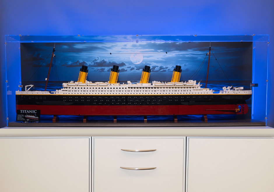 LEGO Titanic display case