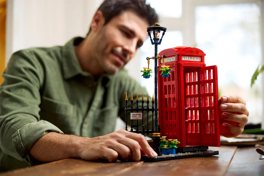 IDEAS Red London Telephone Box – 21347