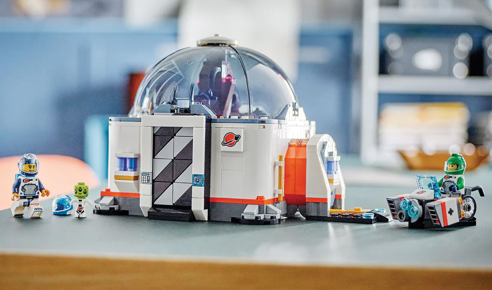 LEGO City Space Science Lab 60439