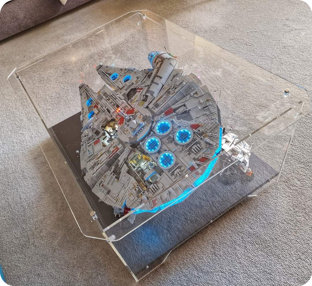 Large Coffee Table for UCS Millennium Falcon