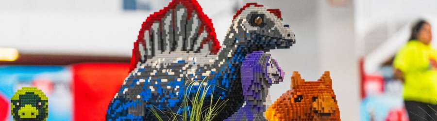 picture of large LEGO dinosaur MOC