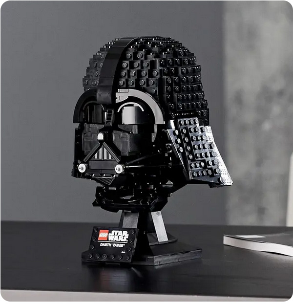 LEGO Darth Vader Helmet – 75304