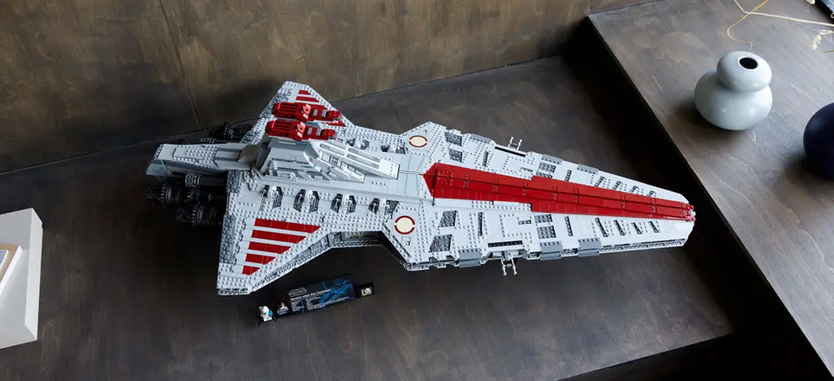 Lego Star Wars Venator-Class Republic Attack Cruiser review