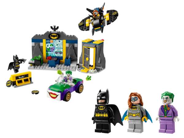 LEGO 76272 The Batcave