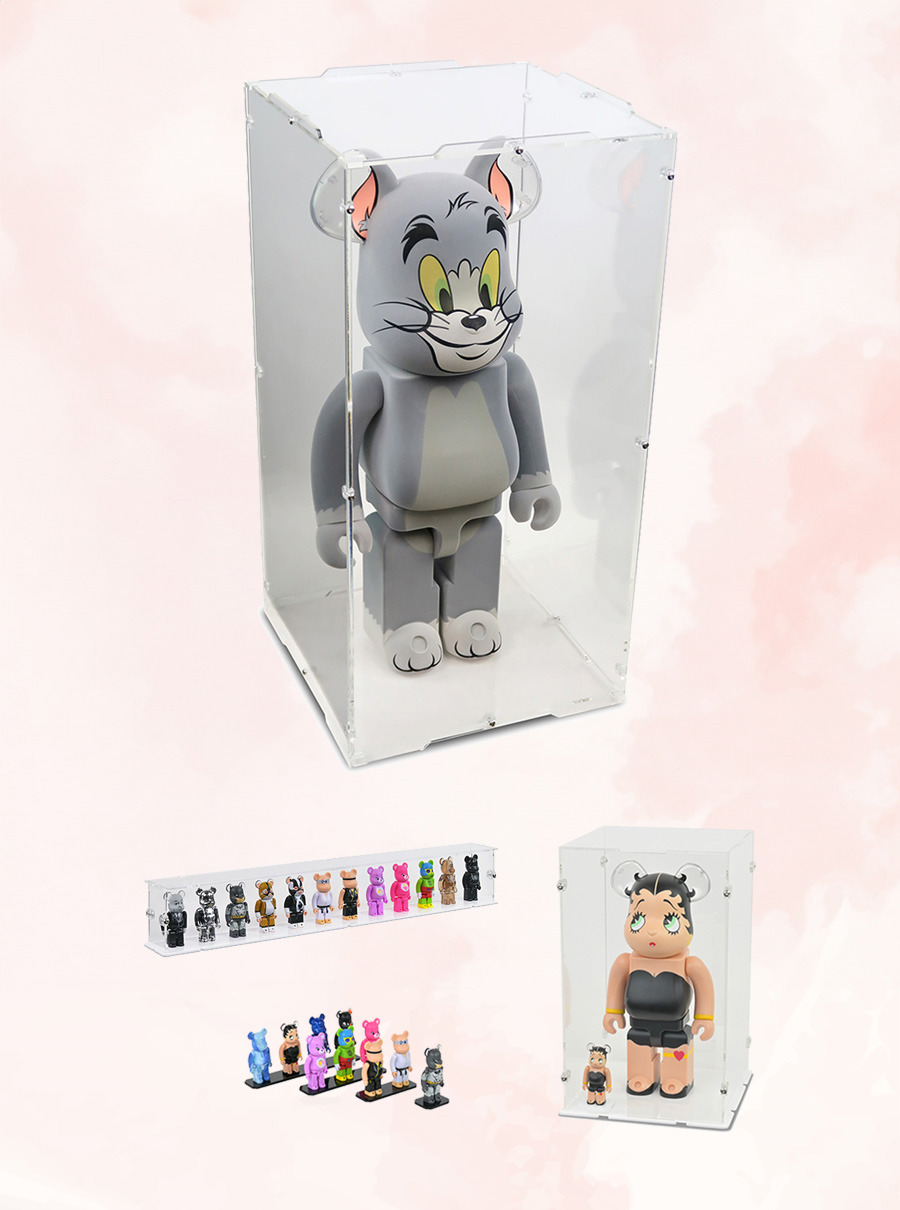 Bearbrick Display Cases and Plates