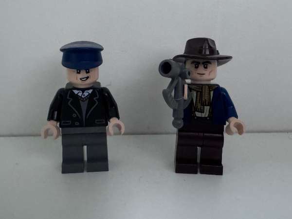 LEGO MInifigures Frank Hurley and Sir Ernest Shackleton