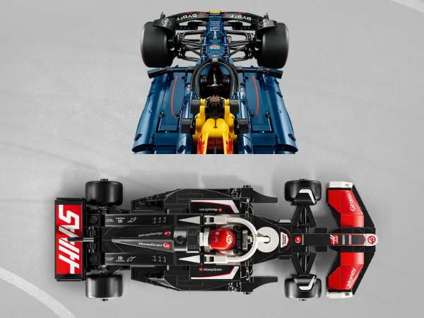 LEGO Speed Champions F1 aerial view