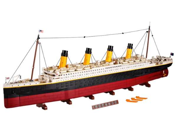 LEGO 10294 Titanic