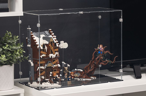 Whomping Willow LEGO Set In Display Case